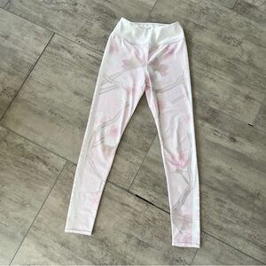 M pink cherry blossom floral spring pattern yoga pants leggings high rise